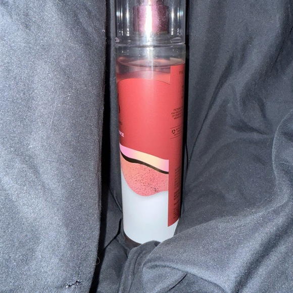 Bath & Body Works - Picture 3 of 3